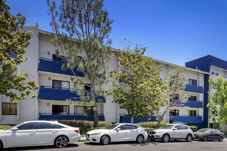 1st image of 10982 Roebling Ave APT 436
