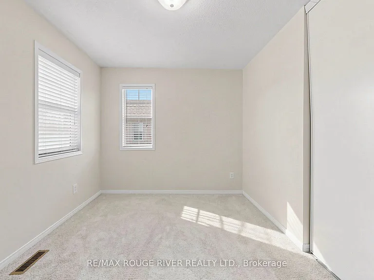 66 Telegraph Dr — Photo 28
