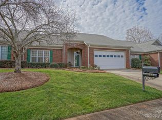 13323 Mint Lake Dr, Matthews, NC 28105
