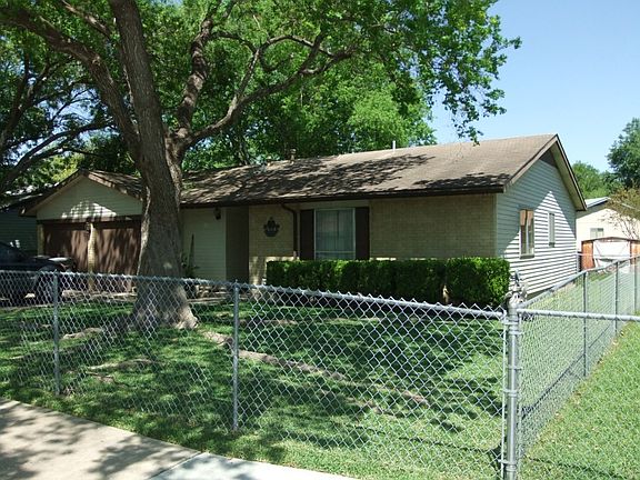 2nd image of 4806 Dove Springs Dr