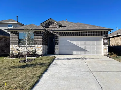 933 Vogel Dr Photo 1