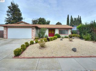 2489 Country Dr, Fremont, CA 94536