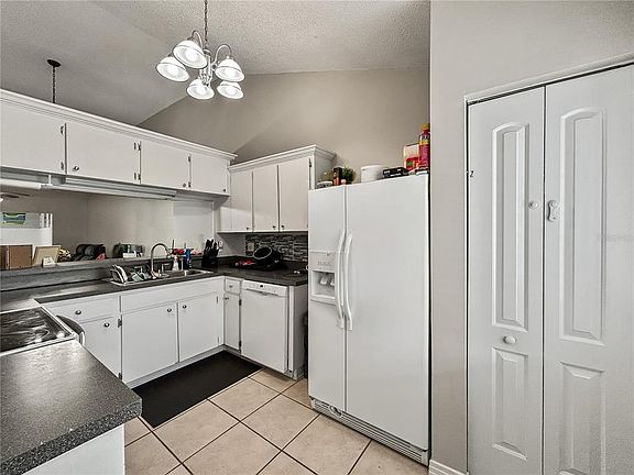 5th image of 3426 LAUREL DALE DRIVE