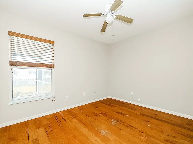 4213 Berkeley Dr — Photo 13
