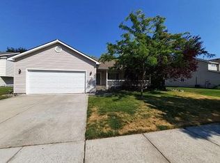 5954 N Belleville Dr, Coeur D Alene, ID 83815