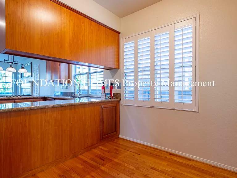 3 Lagoon Ct — Photo 3