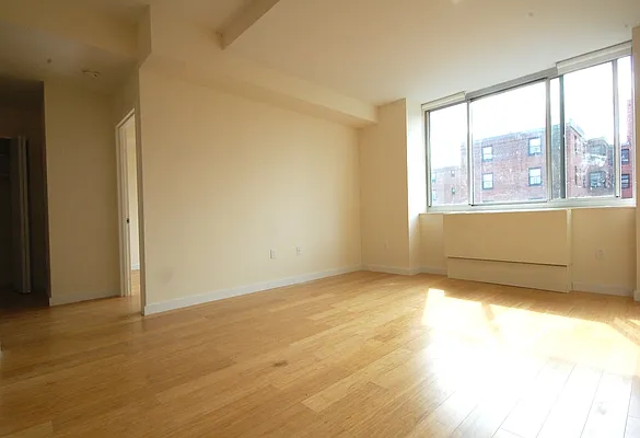 Rented by Kahen Properties | media 55