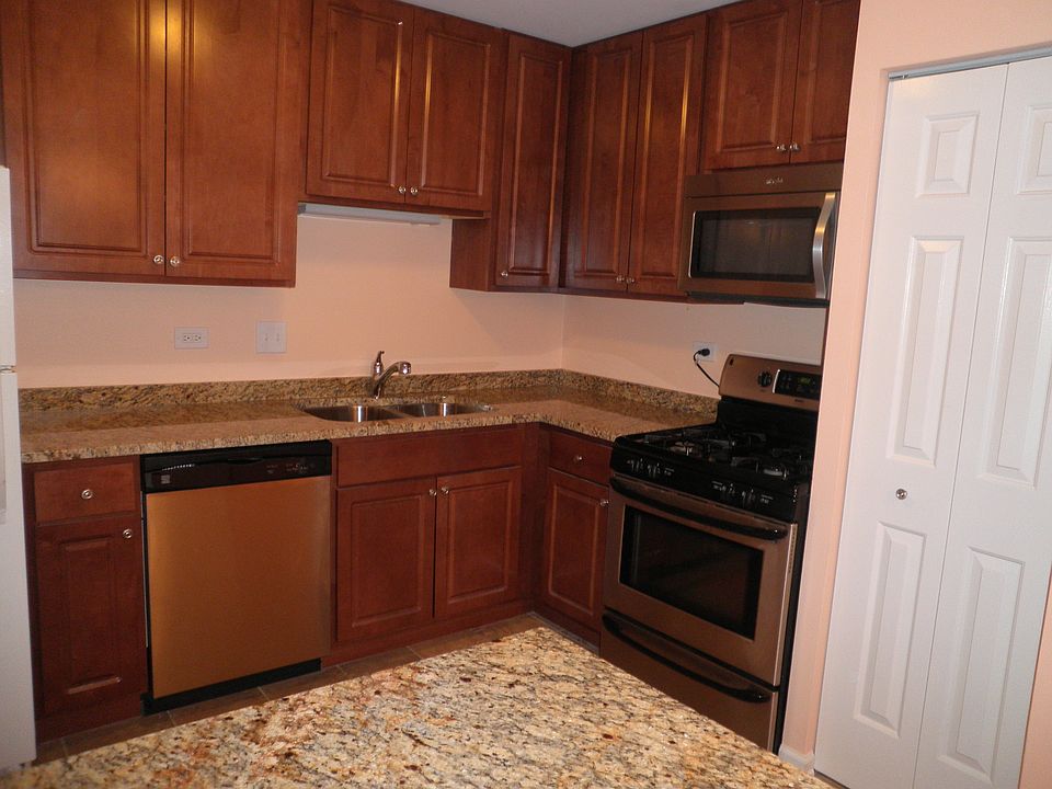 1st image of 2400 Bayside Dr Unit 1