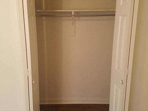 5th image of 1306 NW Irwin Ave APT 38