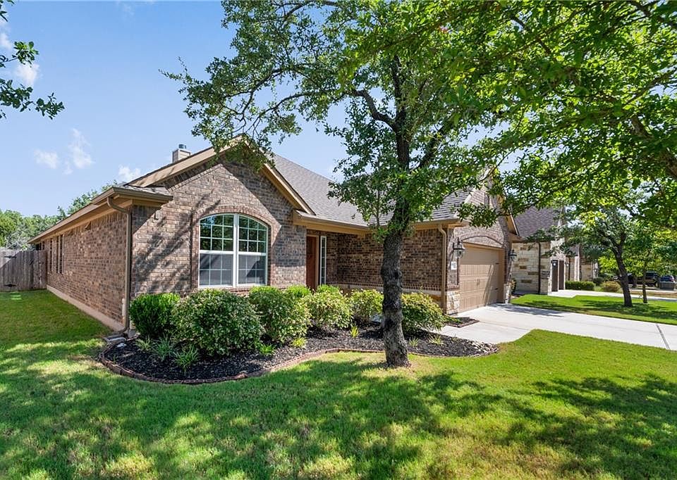 1st image of 2211 Parksville Way