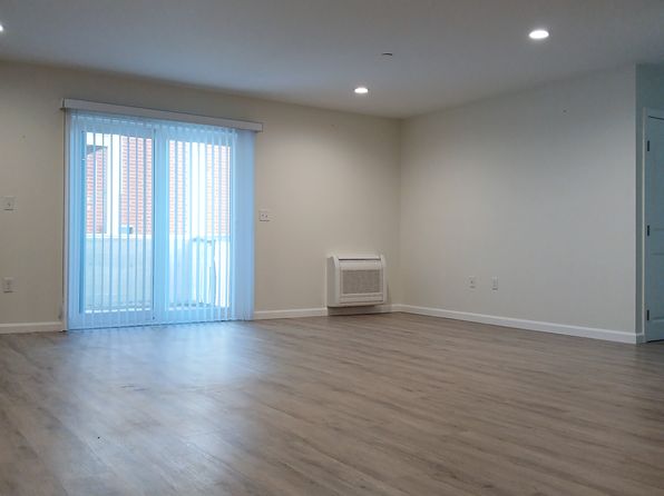 (undisclosed Address)