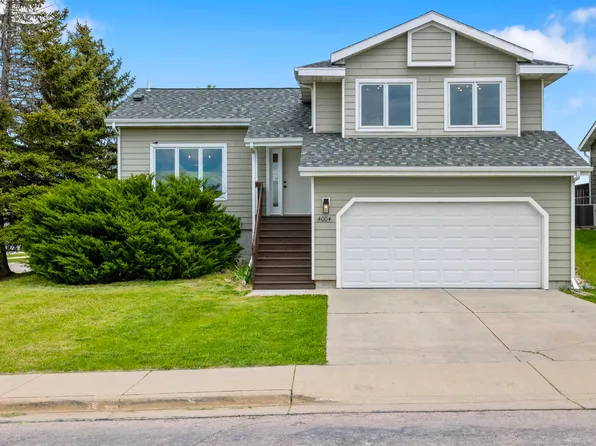 4004 Prairie View Dr, Rapid City, SD 57701