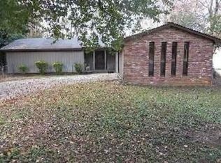 6078 Silver Spur Dr, Lithonia, GA 30058