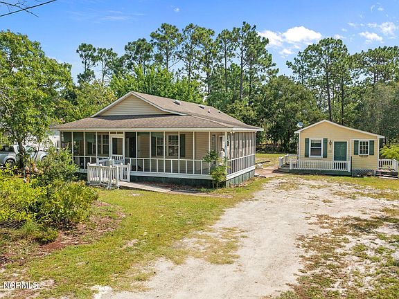 4th image of 1221 Beaufort Road