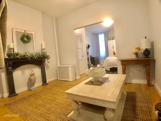 Rented by Corcoran | media 11