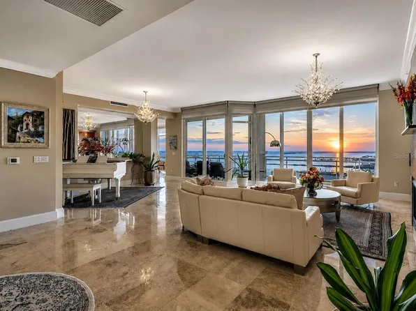130 Riviera Dunes Way #Penthouse 202, Palmetto, FL 34221