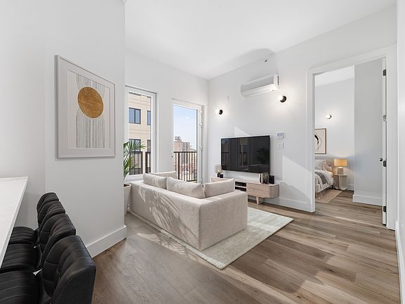 3rd image of 89-25 162nd St #805