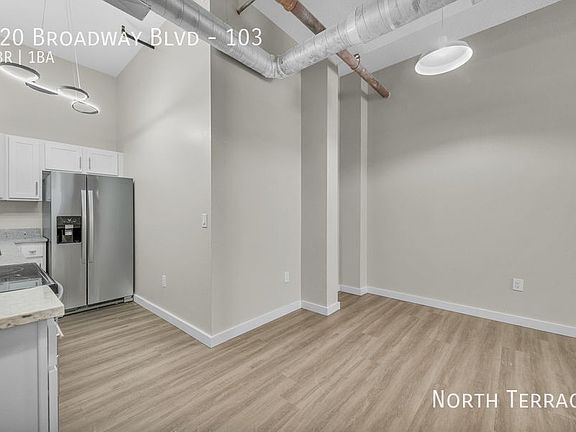 5th image of 920 Broadway Blvd #103