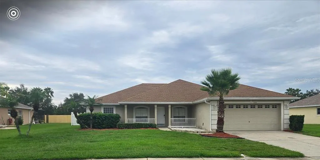 4 bed, 2.0 bath, 2035 sqft, $2,400 — Photo 1