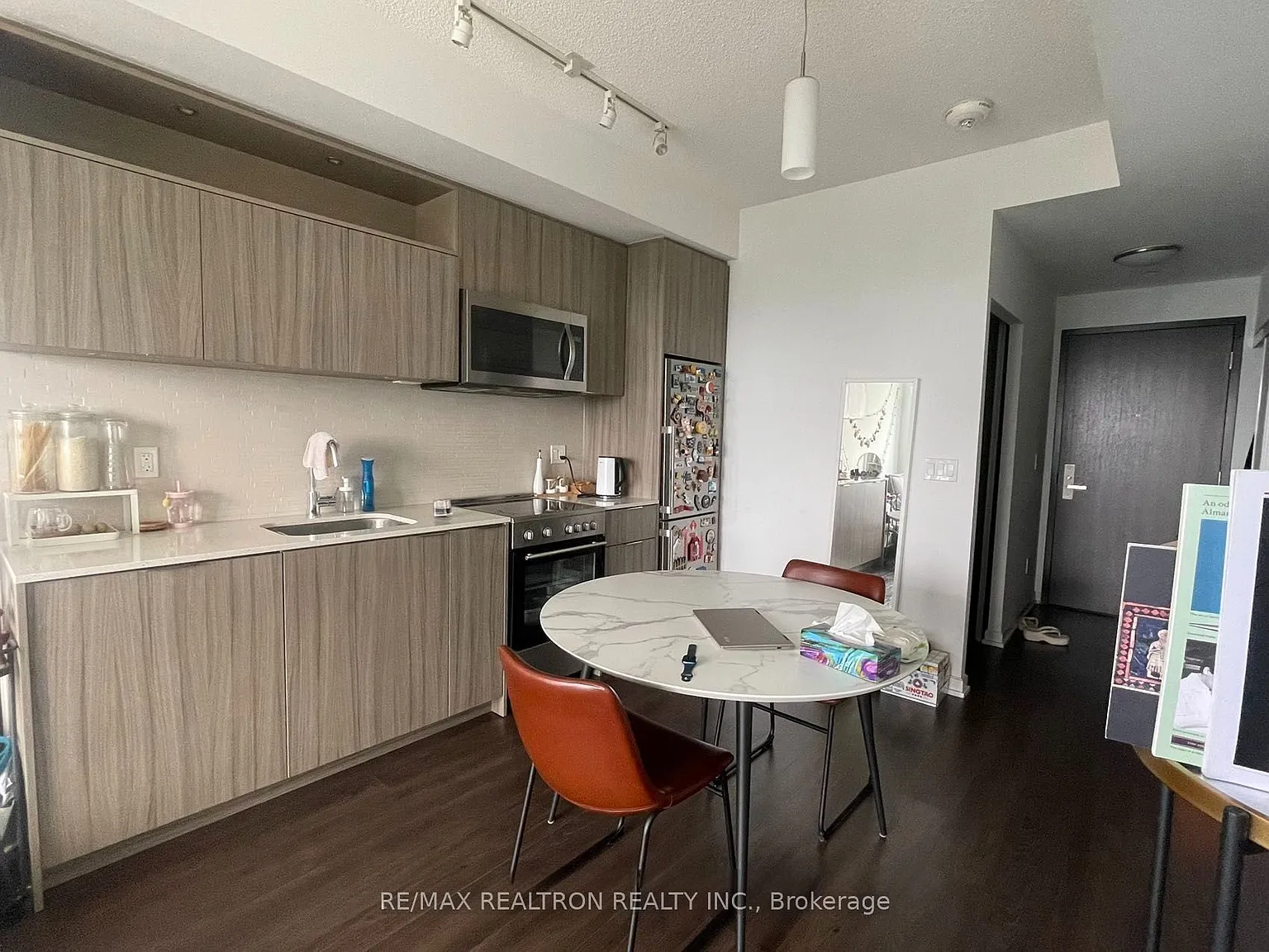 50 Forest Manor Rd — Photo 4