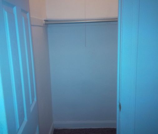 4th image of 7932 S Saint Lawrence Ave APT 1B