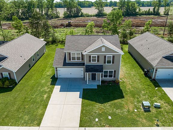2nd image of 3114 Dizzy Dean Dr