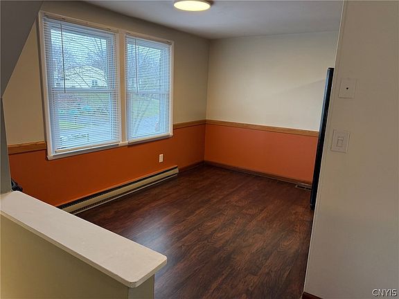 5th image of 4176B Burningtree Rd