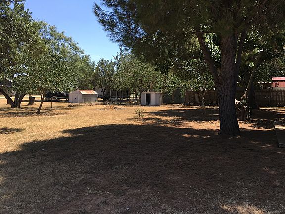 5th image of 811 Iroquois Dr