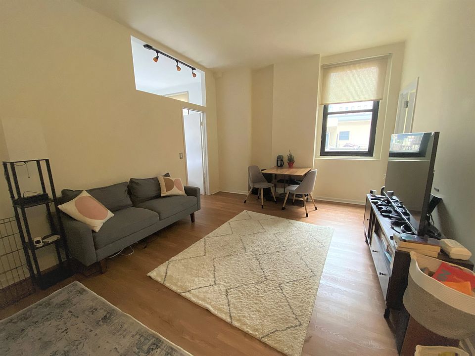 1st image of 56 Pine St APT 14A