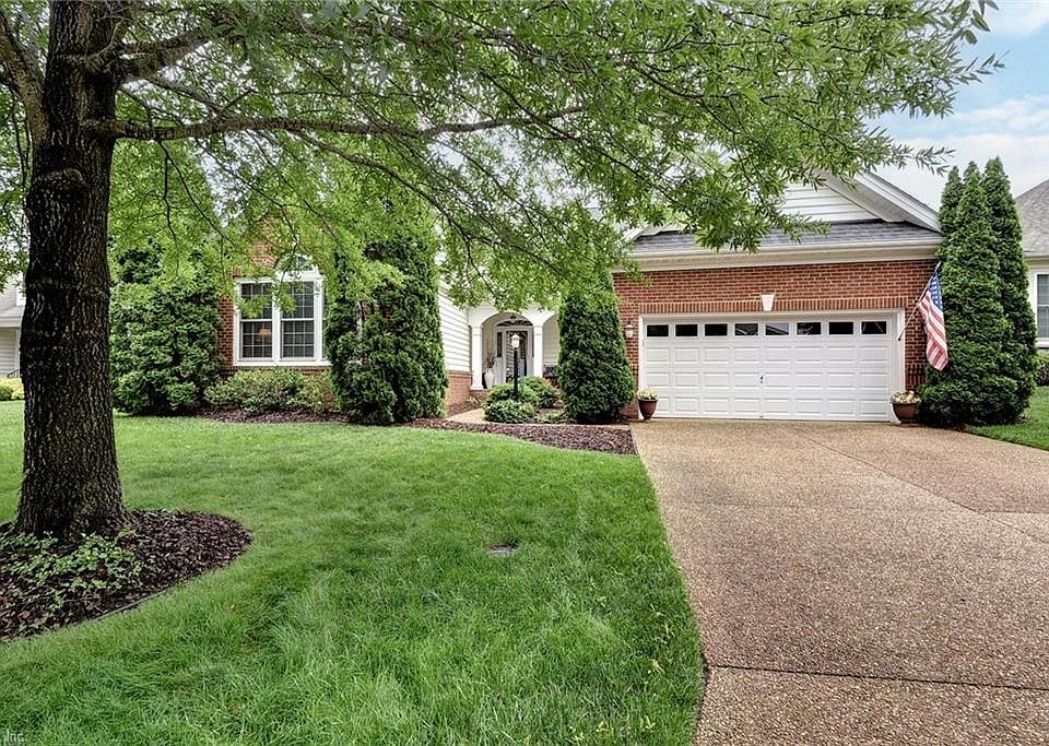 1st image of 4690 Westhampton