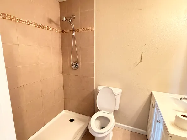 23257 Avenue 194, Strathmore, CA 93267