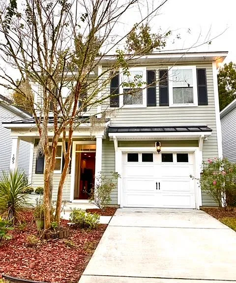 105 Dorothy Dr — Photo 1