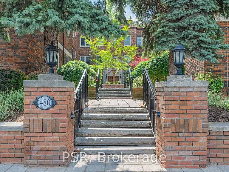 480 Oriole Pkwy #108 — Photo 2