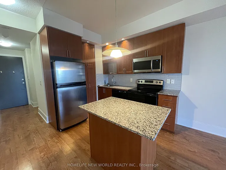 181 Wynford Dr #610 — Photo 6