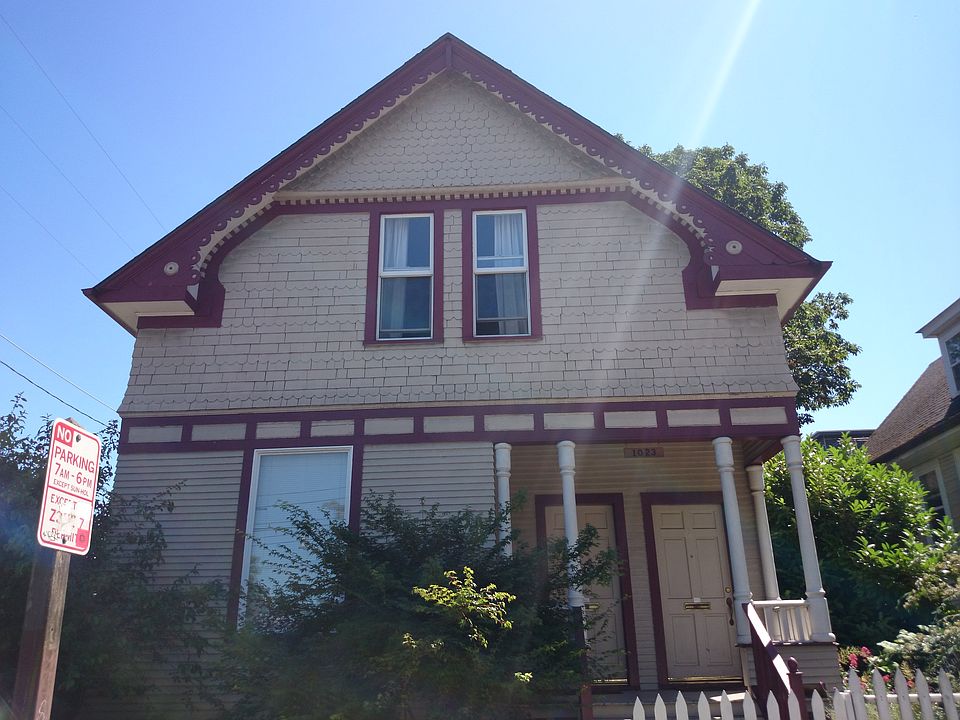 2nd image of 1023 E Jefferson St