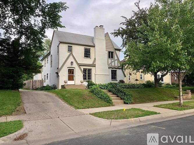 Front of duplex