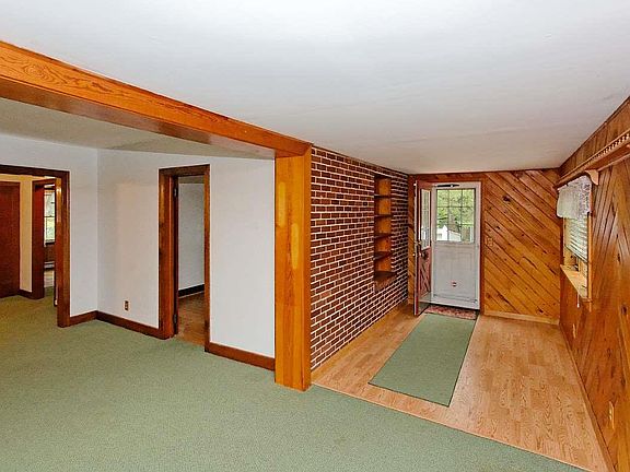 4th image of 66 Mason Ln