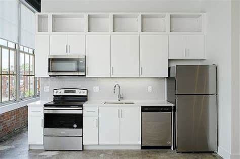 1st image of 3200 Gillham Rd #114