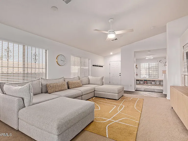15864 W Anasazi St — Photo 11