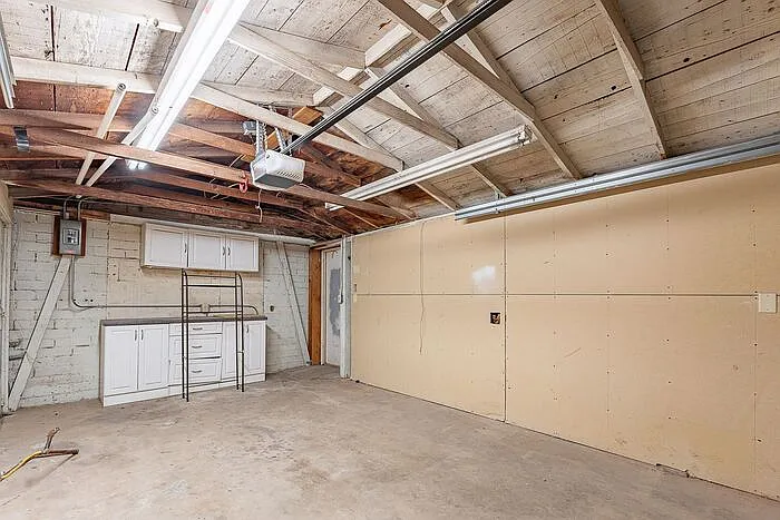 3118 N Santa Rita Ave — Photo 36