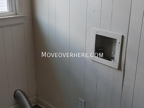 5th image of 201 Morton Ave #B