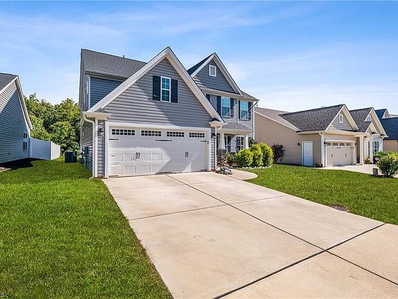 2nd image of 5179 Sedge Hollow Dr