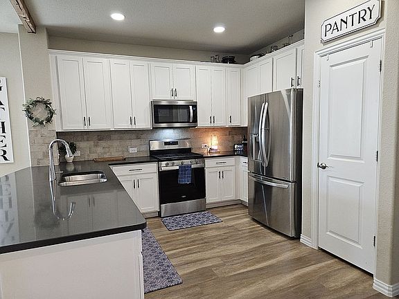 3rd image of 3016 Upland Trail Ln
