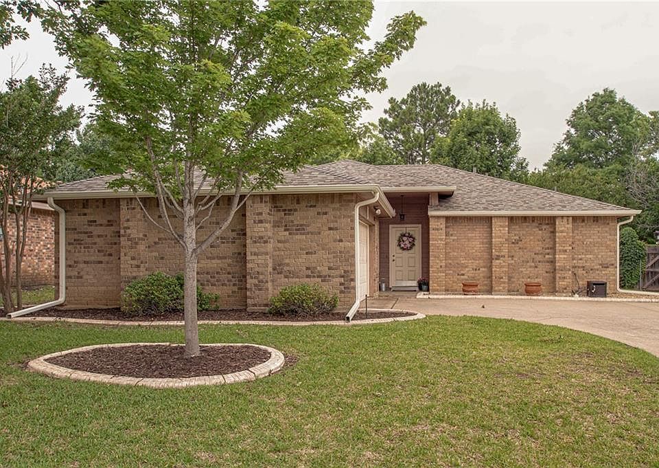 1st image of 5021 Coker Dr