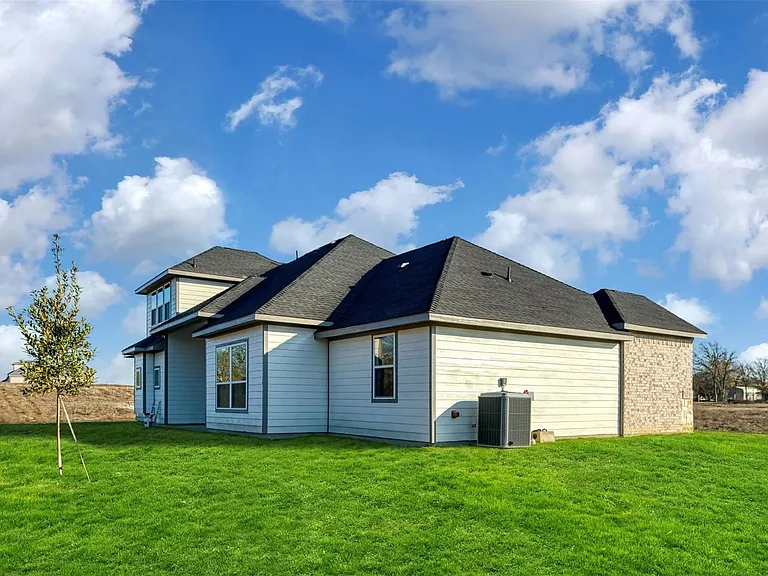 2722 Eastridge Blvd — Photo 36