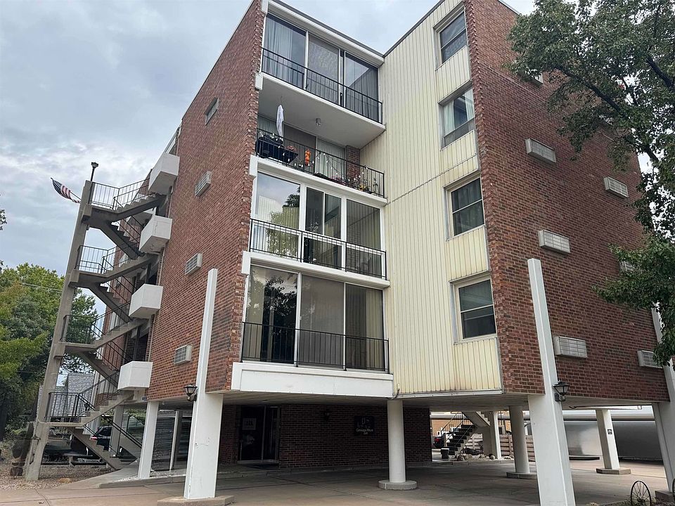 1st image of 330 W Central Ave APT 2A