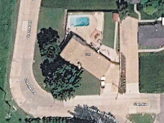 3rd image of 1705 Glen Ave