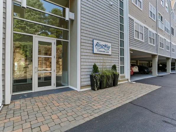 4 Daskams Lane #312, Norwalk, CT 06851