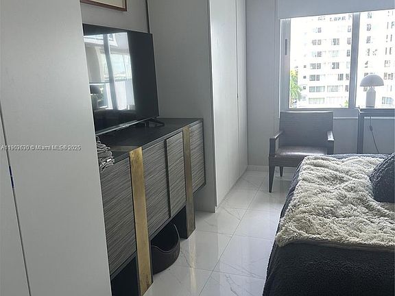 4th image of 1200 West Ave APT 715
