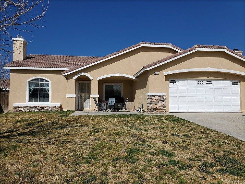 1st image of 3779 Palm Dr
